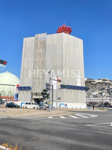 【長崎市尾上町のマンションの建物外観】