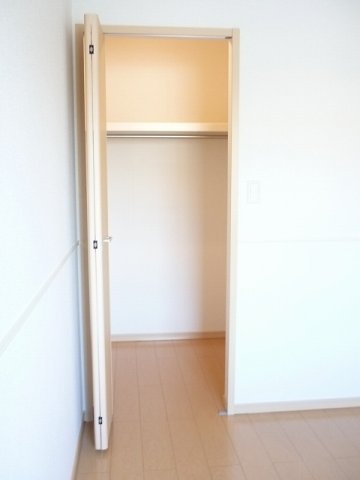 【倉敷市玉島上成のアパートの収納】