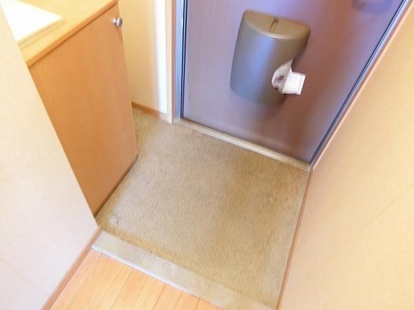 玄関　シューズボックスあり！