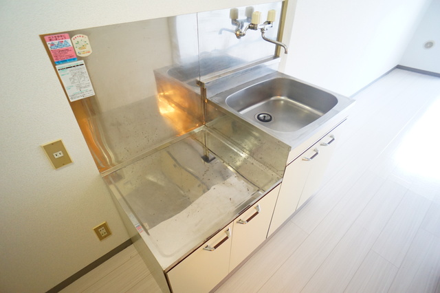 キッチン　自炊派におすすめ☆ガスコンロ設置可能キッチンです♪