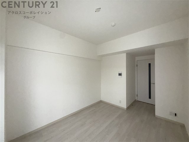 居室・リビング　洋室広めの新築！