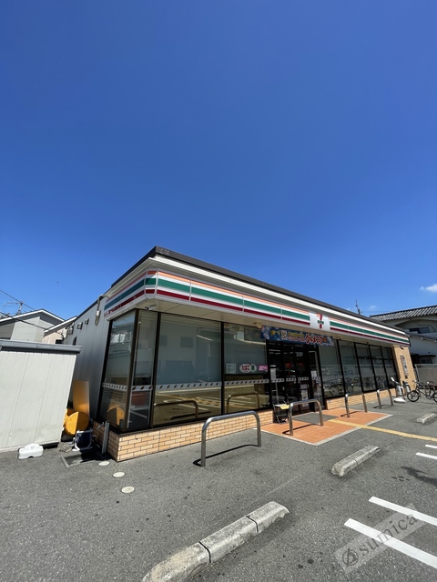 コンビニ　セブンイレブン藤井寺道明寺2丁目店（コンビニ）まで387m