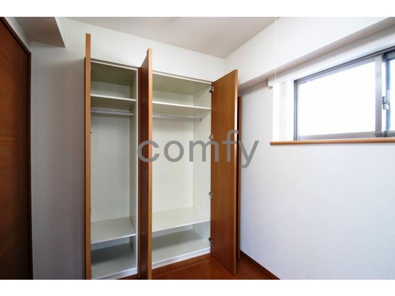 収納　クローゼット