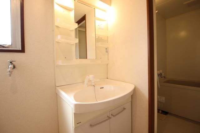 洗面設備　※同建物の別部屋写真となります※現況優先※