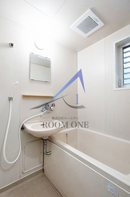バス・シャワールーム　お風呂です。
