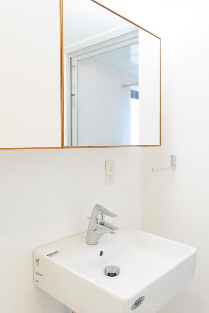 洗面設備　※写真は同タイプ住戸です。