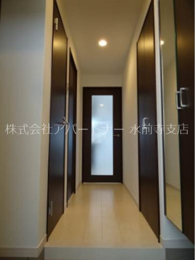 玄関　※イメージ