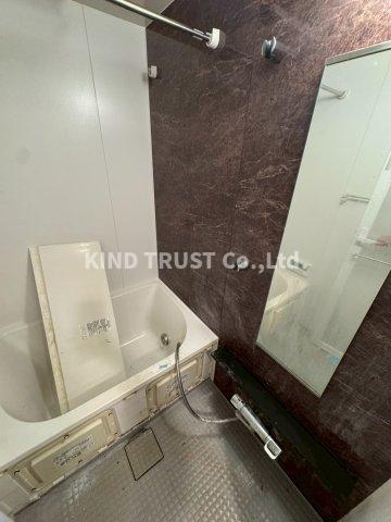 バス・シャワールーム　お風呂です