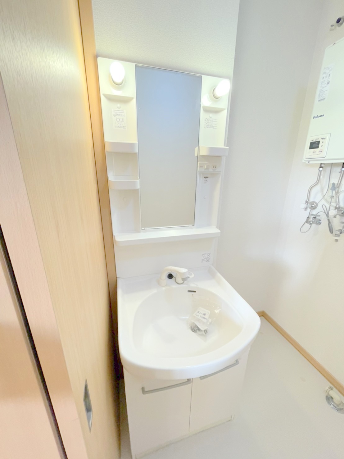 洗面設備　※他号室の写真になります。雰囲気のご参考にどうぞ♪