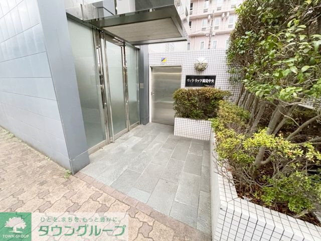 エントランス　庭