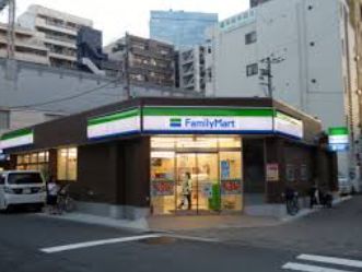 コンビニ　ファミリーマート北区豊島二丁目店（コンビニ）まで410m