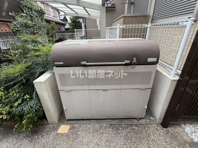 コーポ大敬IIIA棟の外観写真