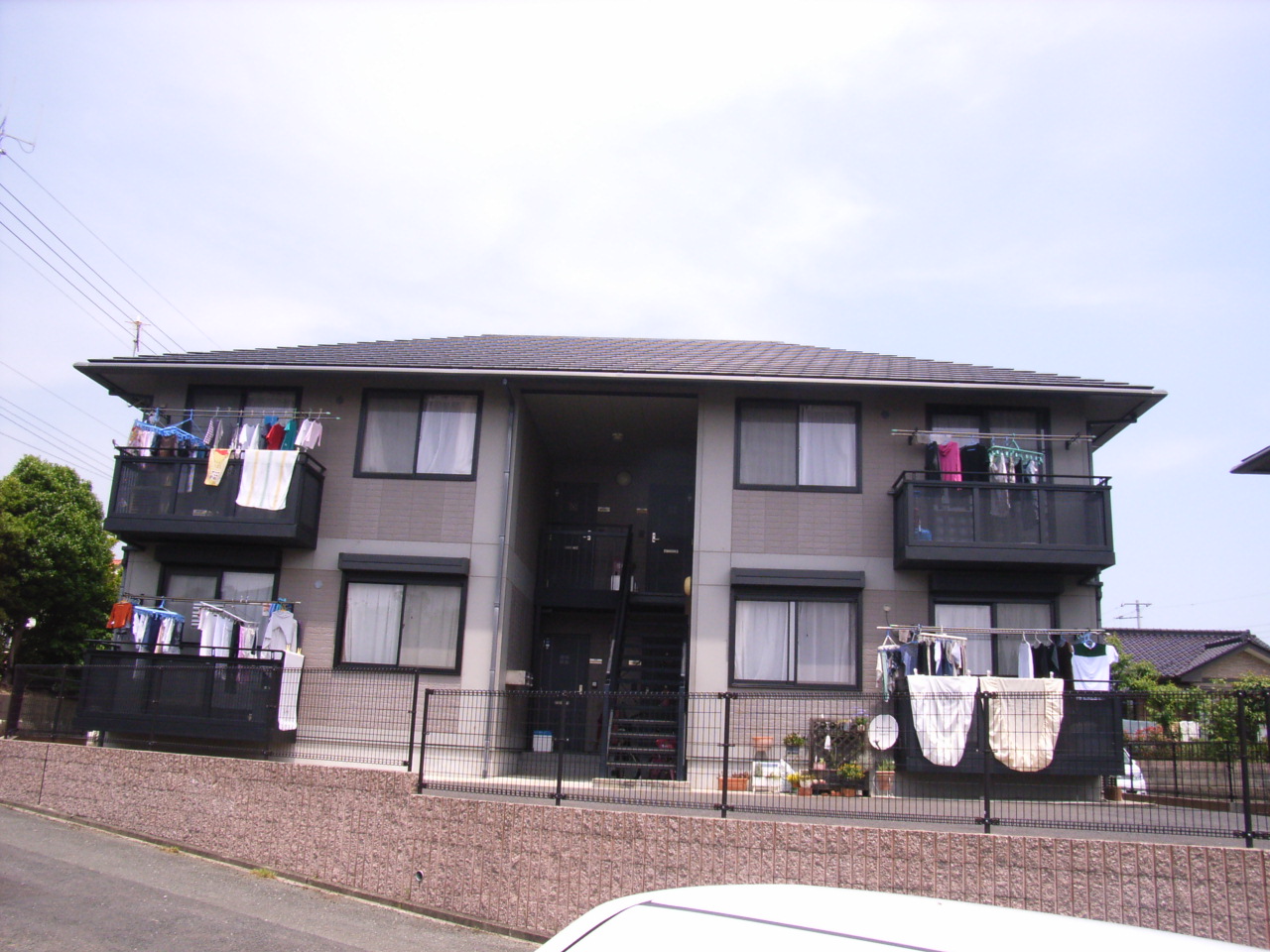 建物外観　落ち着きのあるステキな外観！