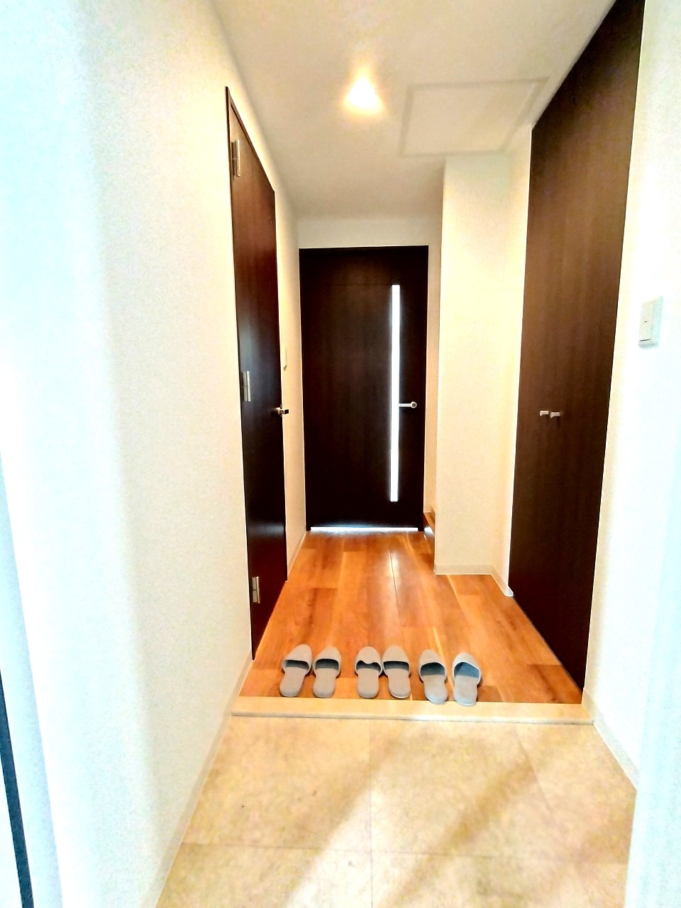 玄関　眺望良いですね♪