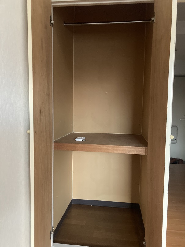 収納　クローゼット