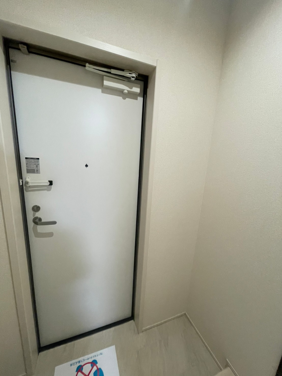 玄関　※同タイプ同モデルの写真を使用