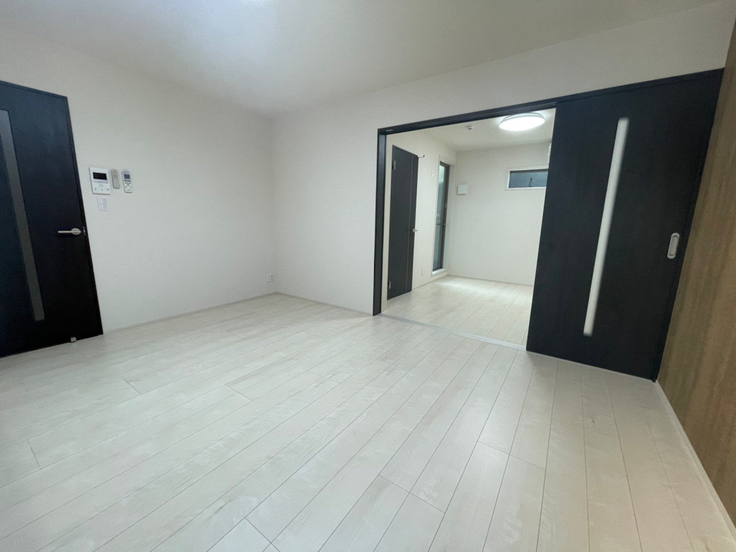 居室・リビング　※同タイプ同モデルの写真を使用