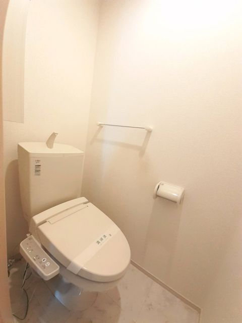 【インプレス　Ａのトイレ】