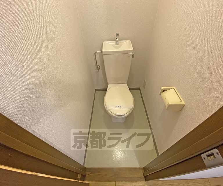 【京都市中京区晴明町のマンションのトイレ】