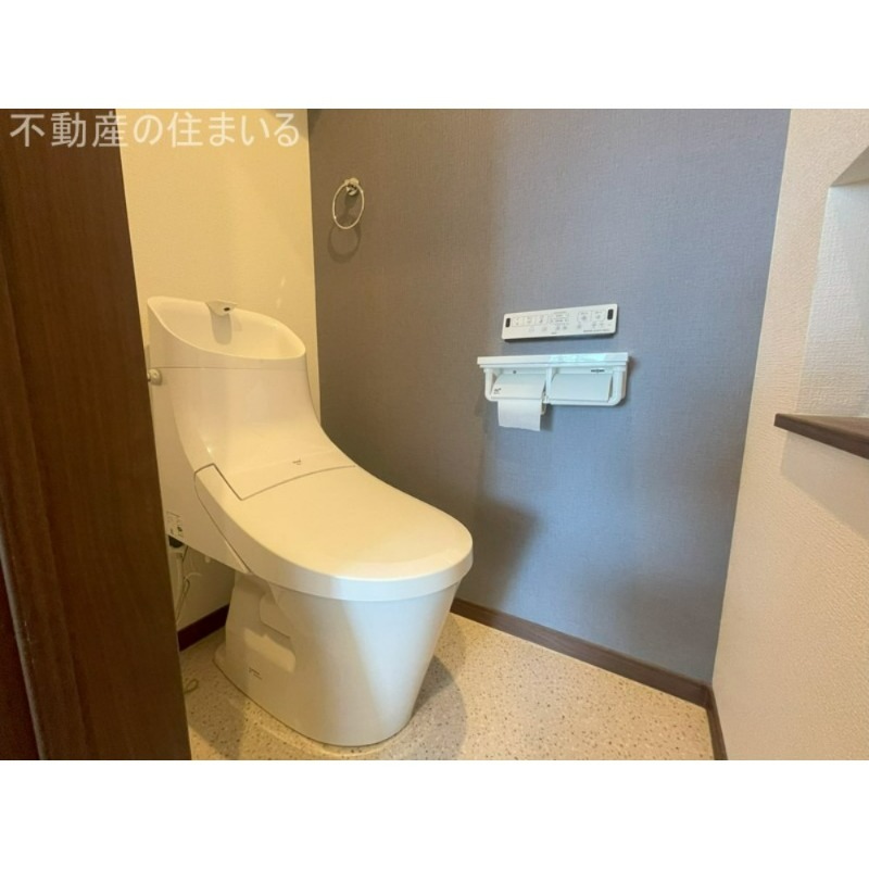 【札幌市南区澄川五条のアパートのトイレ】