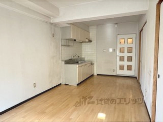 居室・リビング　リビング