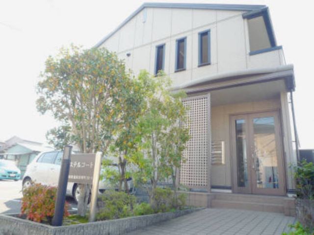 京都市伏見区景勝町のアパートの建物外観