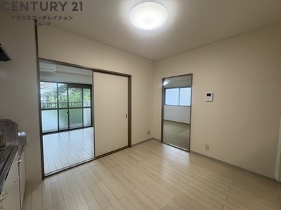 居室・リビング　エアコン付きで初期費用を抑えたい方にもおすすめです。