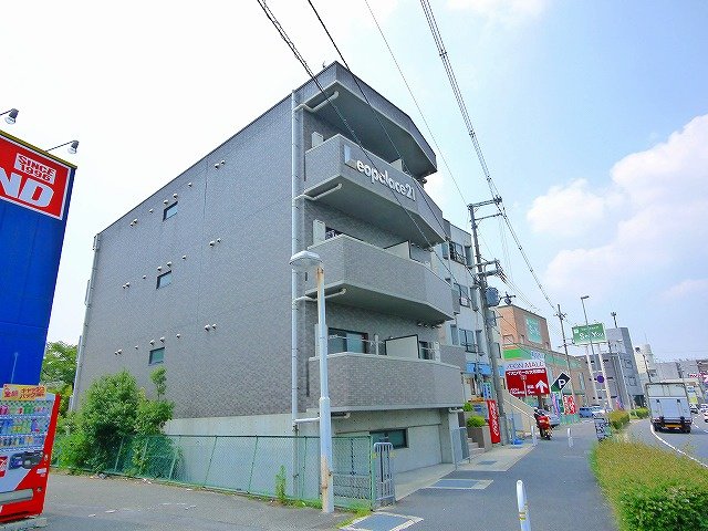建物外観　外はこのようになっています