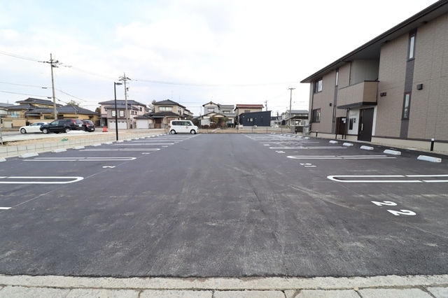 駐車場　駐車場