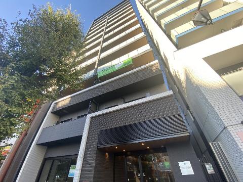 【名古屋市千種区池下のマンションの建物外観】