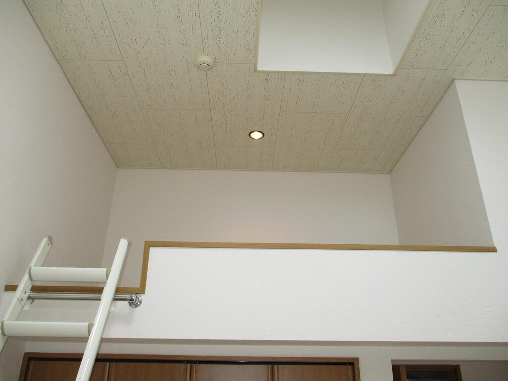 その他部屋・スペース　ロフト付き