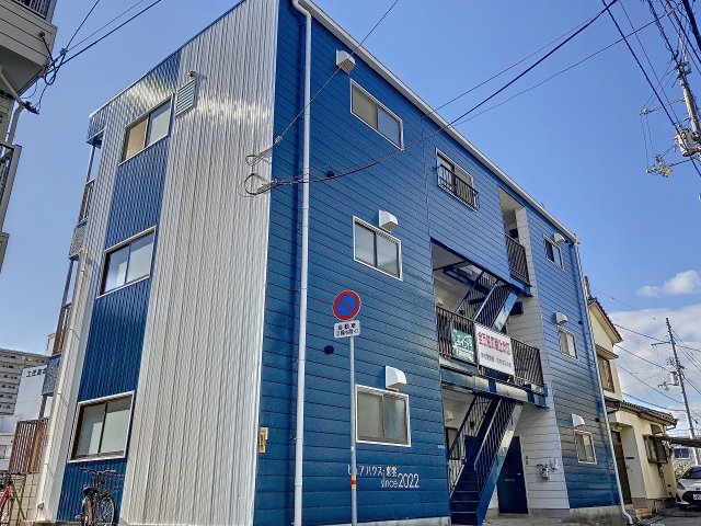 建物外観　2023年1月撮影