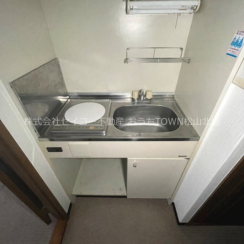 キッチン　ミニ冷蔵庫あり！