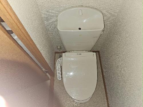 トイレ　備品や設備仕様は号室により異なります。現地をご確認下さい。