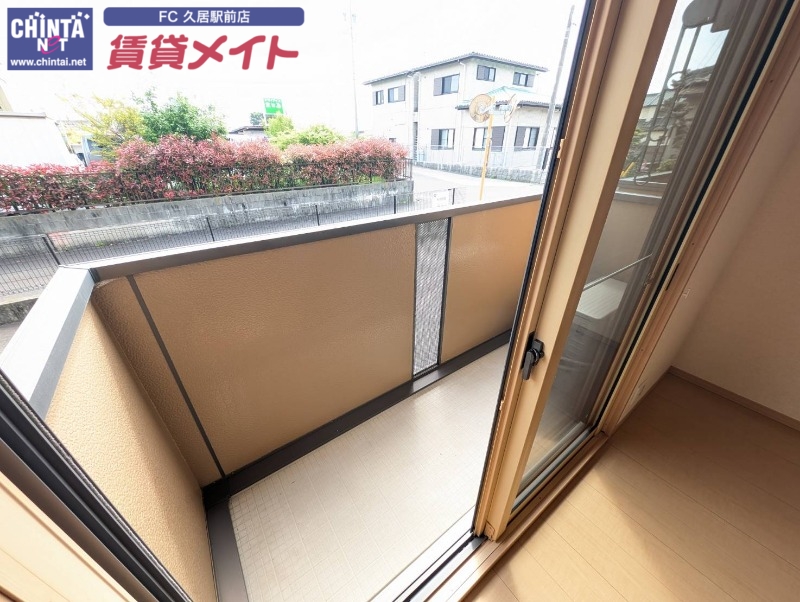 バルコニー　同型参考写真