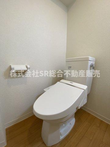 トイレ　温水洗浄便座♪これがあれは嬉しいですよね♪