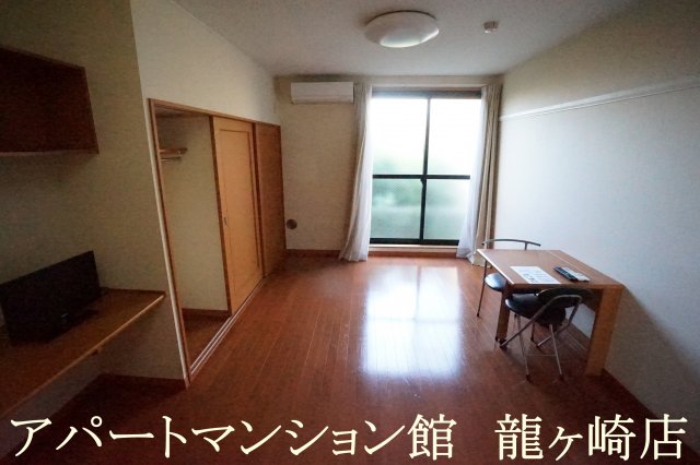 居室・リビング　画像3