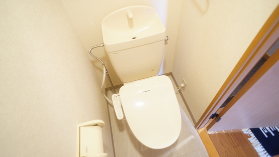 トイレ　シャワー付きトイレ