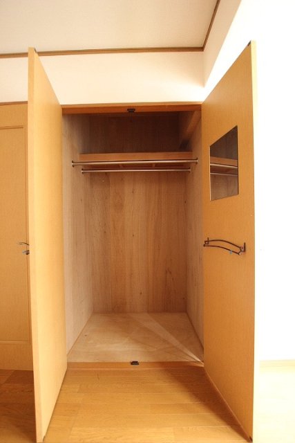 収納　同物件別号室