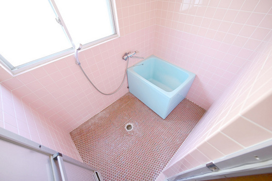 バス・シャワールーム