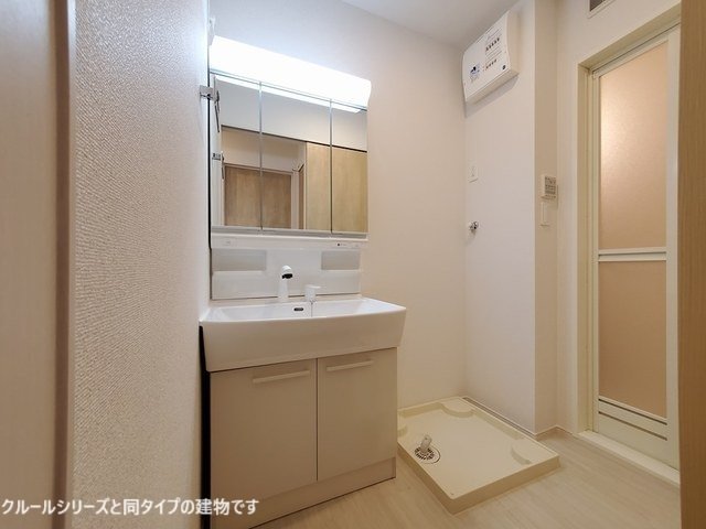 洗面設備　広い洗面スペースです★