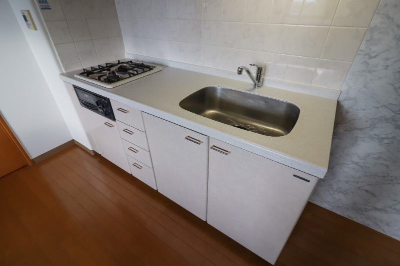 キッチン　図面と現状に相違がある場合には現状を優先