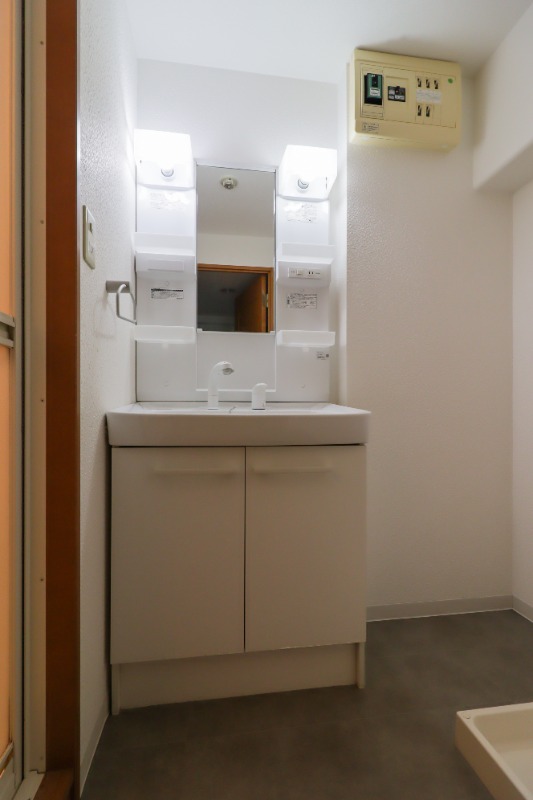 洗面設備　図面と現状に相違がある場合には現状を優先