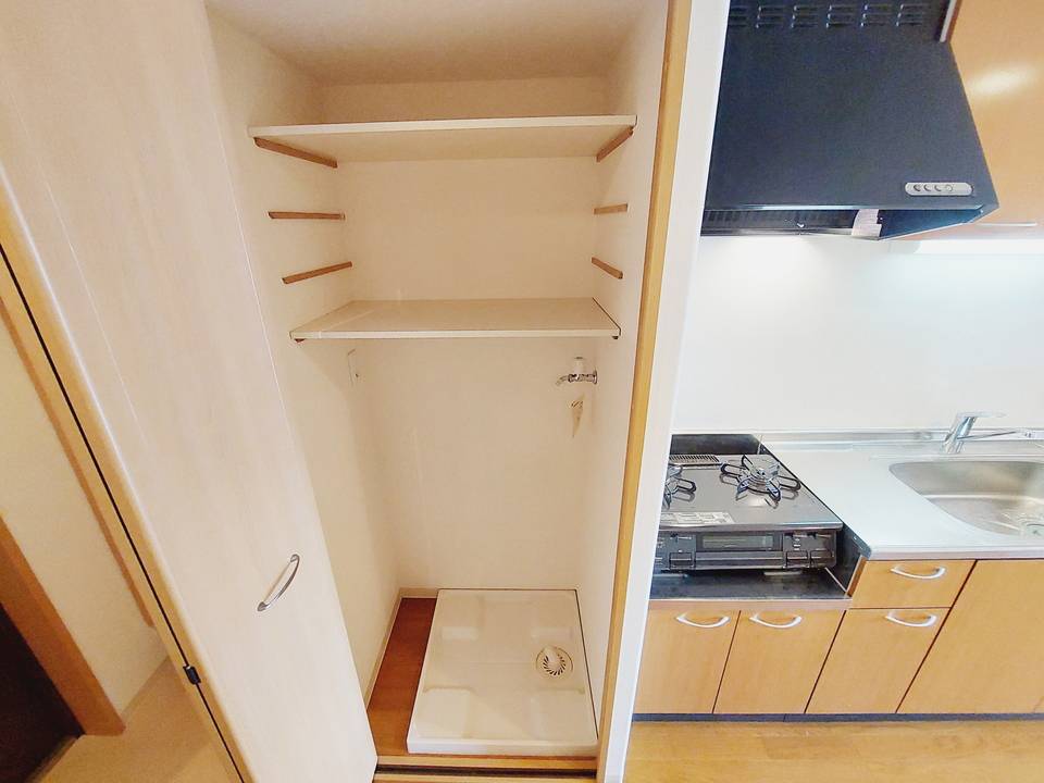 洗面設備　洗濯機置場