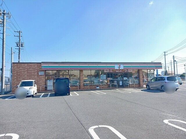 コンビニ　セブンイレブン鈴鹿野村店（コンビニ）まで1200m