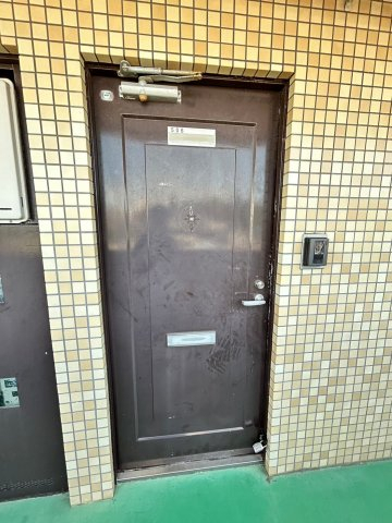 玄関　別号室の画像です。ご参考下さい