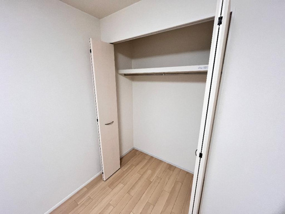 収納　※掲載写真は同マンション別部屋参考写真となります。