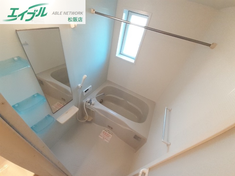 バス・シャワールーム　同型参考写真