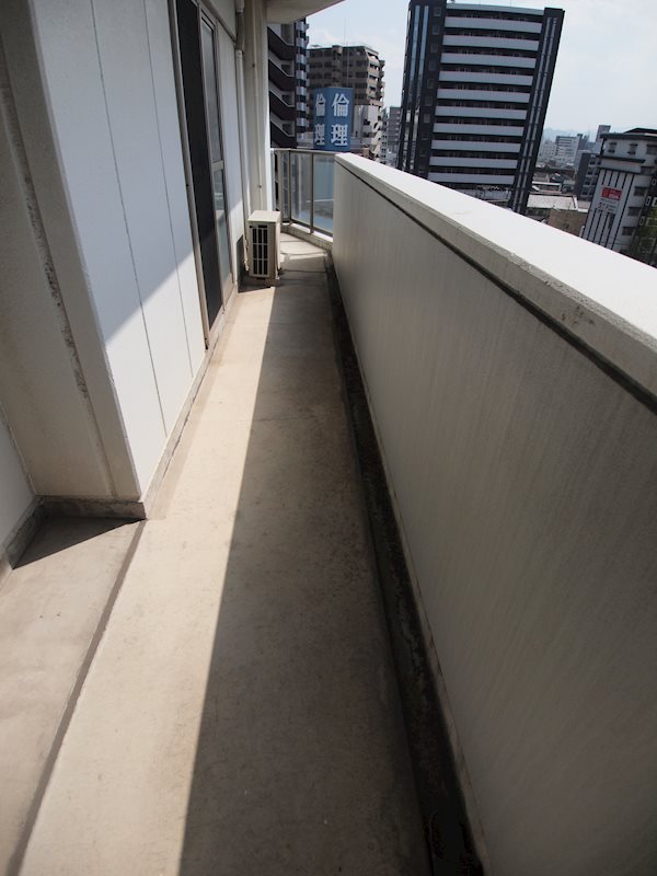 バルコニー　ベランダ。