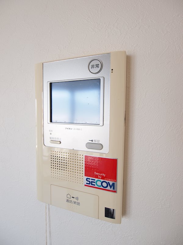 セキュリティ　TVモニタ付きインターフォン。